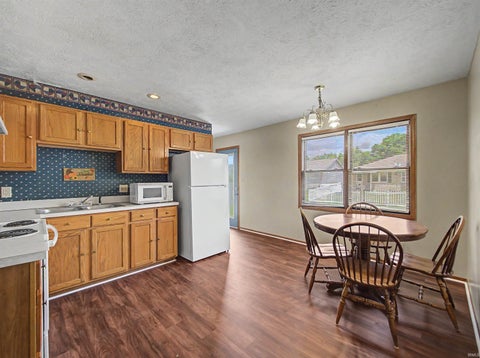 Tiny photo for 1904 Davcohn Avenue, Evansville, IN 47714 (MLS # 202622418)