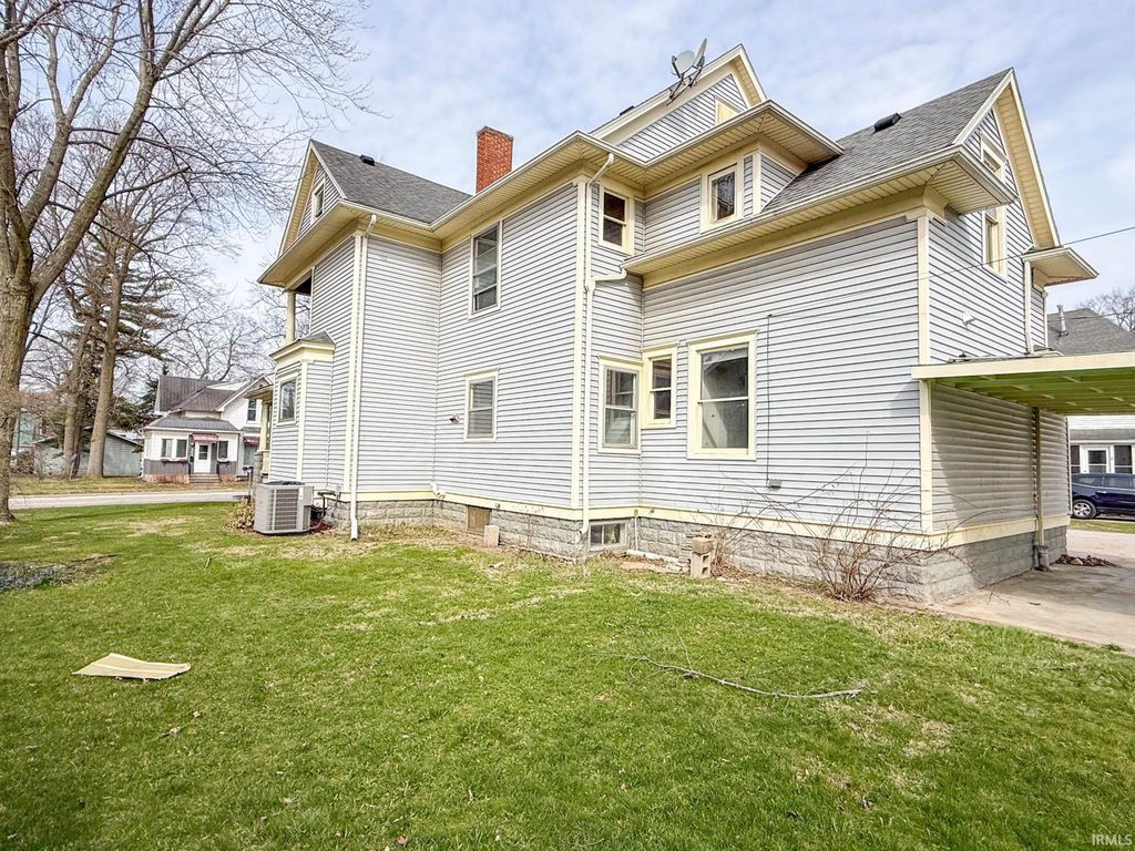 Photo of 306 N Orange Street, Albion, IN 46701 (MLS # 202613839)