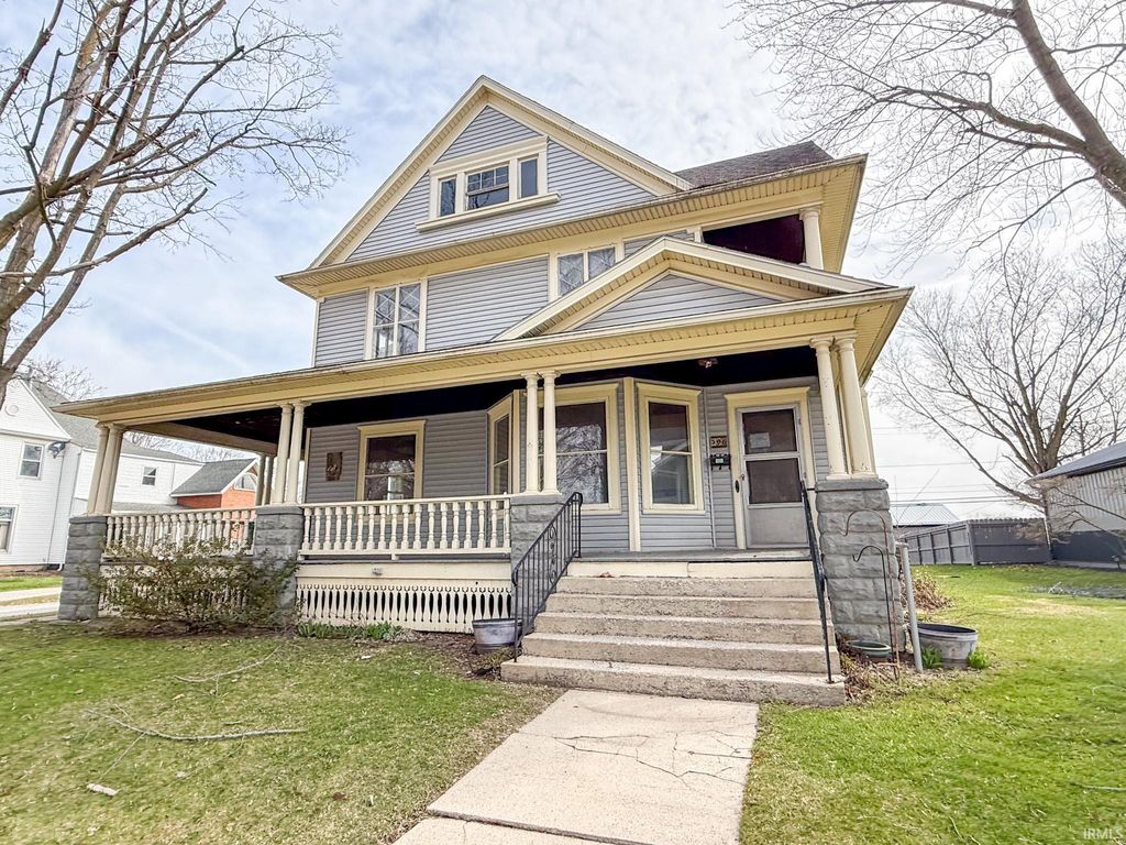 Photo of 306 N Orange Street, Albion, IN 46701 (MLS # 202613839)