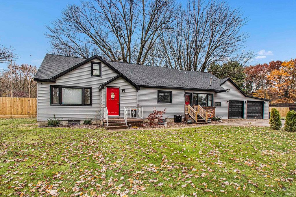 Photo of 58489 County Road 9, Elkhart, IN 46517 (MLS # 202546252)