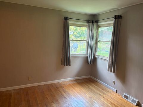 Tiny photo for 1104 Maxwell Avenue, Monticello, IN 47960 (MLS # 202618182)