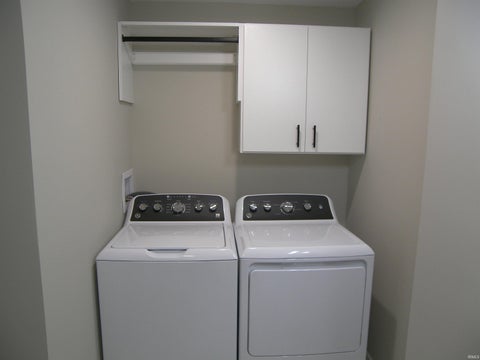 Tiny photo for 2906 E Armstrong Road, Leesburg, IN 46538 (MLS # 202626651)