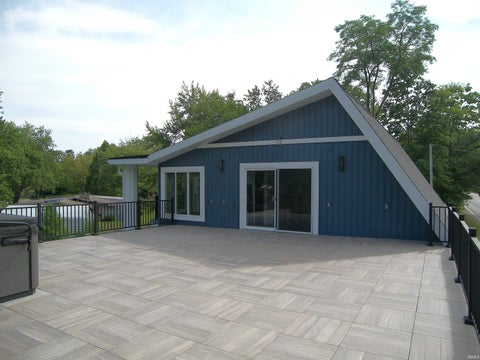 Tiny photo for 2906 E Armstrong Road, Leesburg, IN 46538 (MLS # 202626651)