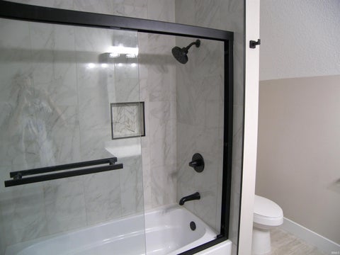 Tiny photo for 2906 E Armstrong Road, Leesburg, IN 46538 (MLS # 202626651)