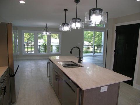 Tiny photo for 2906 E Armstrong Road, Leesburg, IN 46538 (MLS # 202626651)