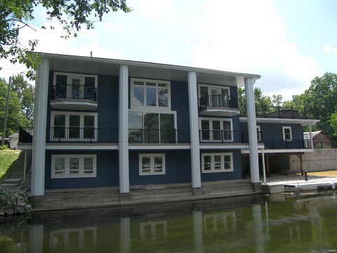 Tiny photo for 2906 E Armstrong Road, Leesburg, IN 46538 (MLS # 202626651)