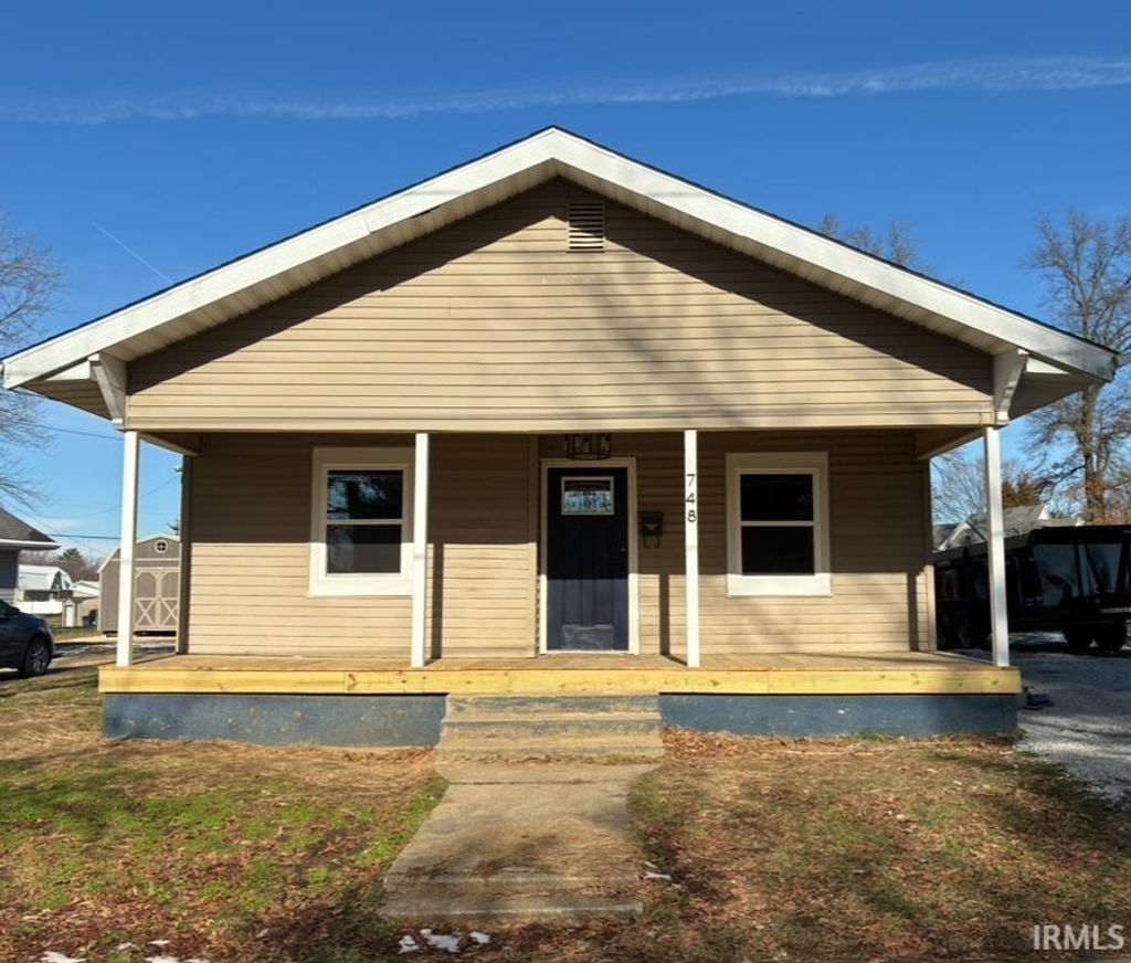 Photo of 748 W Oak Street, Bicknell, IN 47512 (MLS # 202549282)