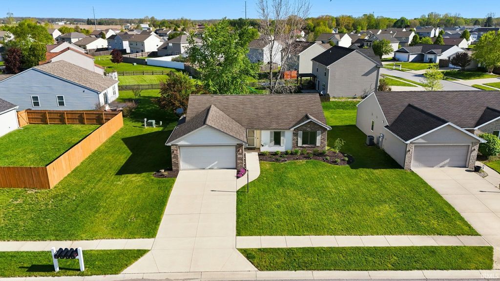 Photo of 2910 Marguerite Drive, Huntertown, IN 46748 (MLS # 202617517)