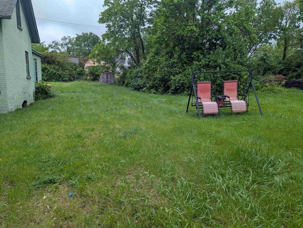 Photo of 1418 Wabash Avenue #61, Fort Wayne, IN 46803 (MLS # 202619846)