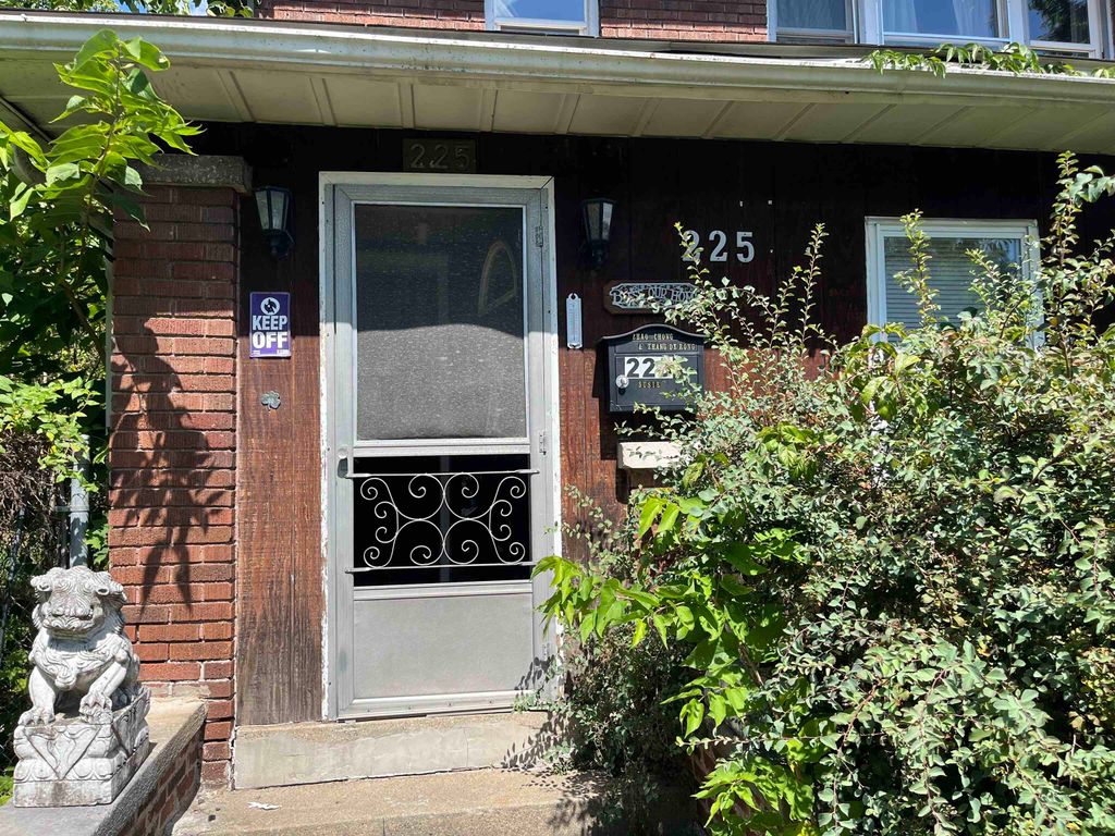 Photo of 225 E Donald Street, South Bend, IN 46613 (MLS # 202610381)