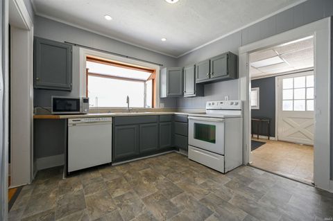 Tiny photo for 1031 E LAGUNA Street, Kokomo, IN 46902 (MLS # 202602795)