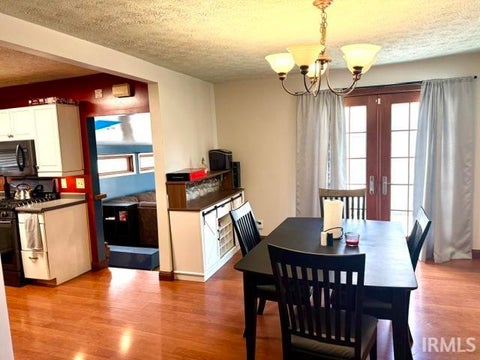 Tiny photo for 630 Chestnut Street, Kokomo, IN 46902 (MLS # 202644093)