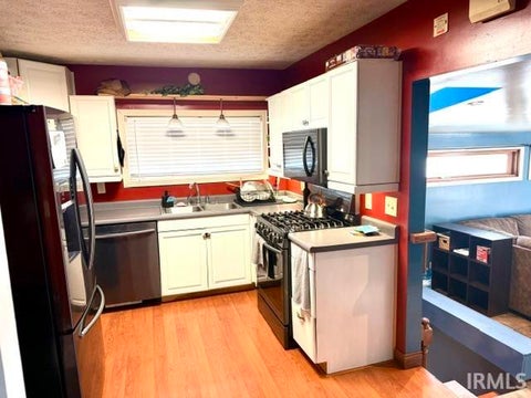 Tiny photo for 630 Chestnut Street, Kokomo, IN 46902 (MLS # 202644093)