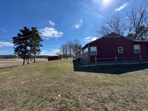 Tiny photo for 2787 southway, Rochester, IN 46975 (MLS # 202606435)