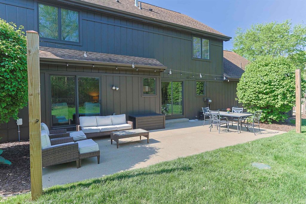 Photo of 16299 Barryknoll Way, Granger, IN 46530 (MLS # 202617048)