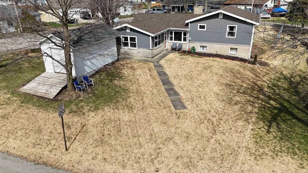 Photo of 624 N Fifth Street, North Webster, IN 46555 (MLS # 202609459)