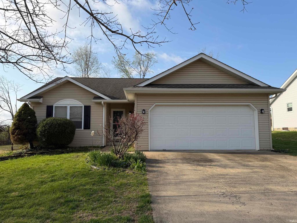 Photo of 390 E Cardinal Glen Drive, Bloomington, IN 47401 (MLS # 202612591)