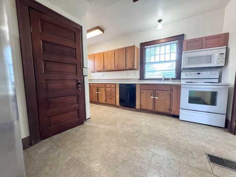 Tiny photo for 110 E Jackson Street, Galveston, IN 46932 (MLS # 202618326)