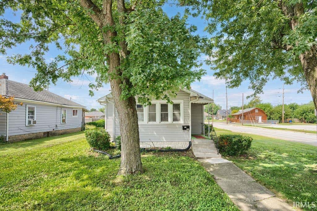 Photo of 1801 S MARKET Street, Kokomo, IN 46902 (MLS # 202634129)