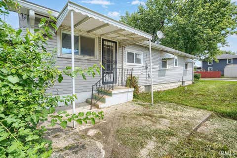 Tiny photo for 1801 S MARKET Street, Kokomo, IN 46902 (MLS # 202634129)