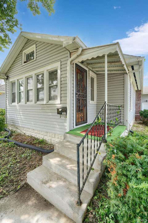 Tiny photo for 1801 S MARKET Street, Kokomo, IN 46902 (MLS # 202634129)