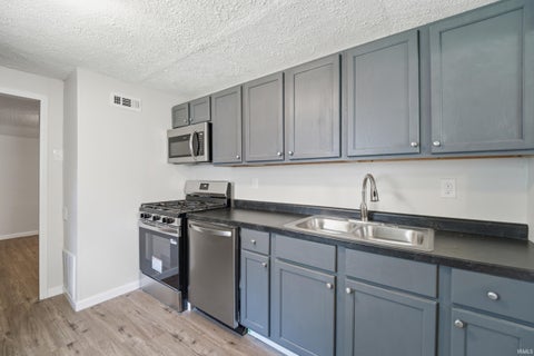 Tiny photo for 1454 W McClurg Street, Frankfort, IN 46041 (MLS # 202626363)