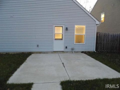 Tiny photo for 317 N 24th Street, Lafayette, IN 47904 (MLS # 202612945)