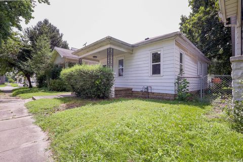 Tiny photo for 1343 E Indiana Street, Evansville, IN 47711 (MLS # 202603111)