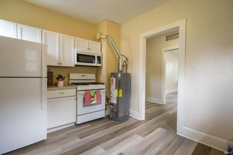 Tiny photo for 1343 E Indiana Street, Evansville, IN 47711 (MLS # 202603111)