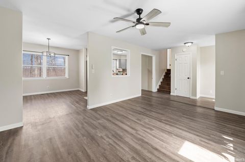 Tiny photo for 100 Foxwood Court, Lafayette, IN 47905 (MLS # 202609457)