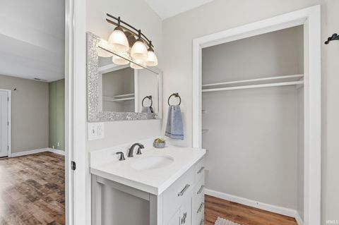 Tiny photo for 100 Foxwood Court, Lafayette, IN 47905 (MLS # 202609457)