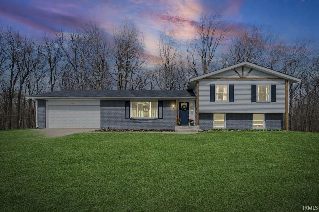 Photo of 100 Foxwood Court, Lafayette, IN 47905 (MLS # 202609457)
