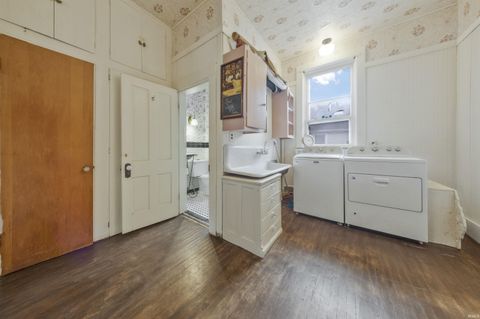 Tiny photo for 310 Washington Avenue, Evansville, IN 47713 (MLS # 202600182)