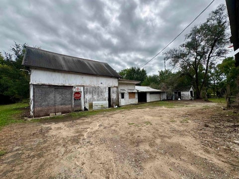 Tiny photo for 405 S River Ext. Road, North Manchester, IN 46962 (MLS # 202638848)