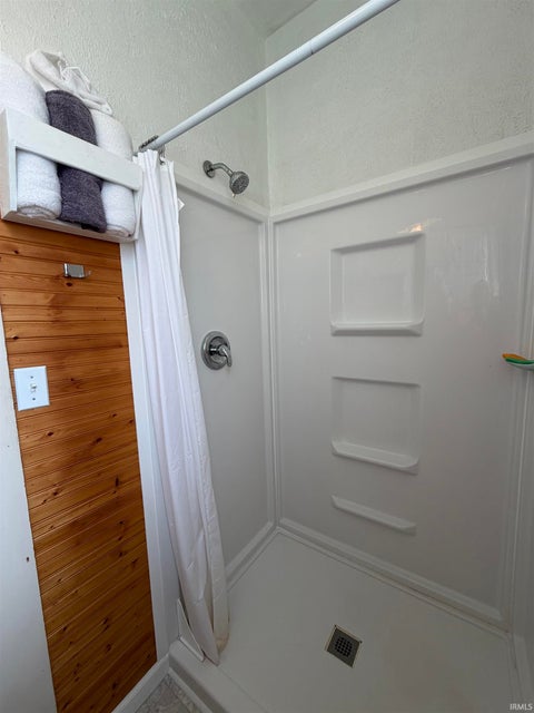 Tiny photo for 702 S Apperson Way, Kokomo, IN 46901 (MLS # 202633058)