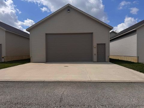 Photo of 2385 W Orland Road, Angola, IN 46703 (MLS # 202616162)