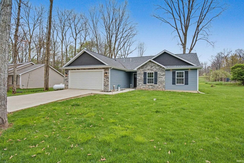 Photo of 9072 N Overlook Drive, Rome City, IN 46784 (MLS # 202615043)