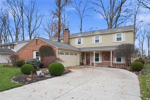 Photo of 6033 Monarch Drive, Fort Wayne, IN 46815 (MLS # 202547572)