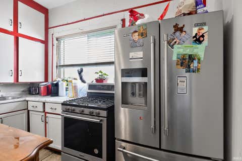 Tiny photo for 119 W Maple Street, Flora, IN 46929 (MLS # 202631853)