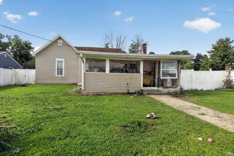 Tiny photo for 119 W Maple Street, Flora, IN 46929 (MLS # 202631853)