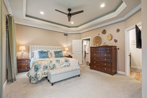 Tiny photo for 133 E Barrington Place, Warsaw, IN 46582 (MLS # 202619282)
