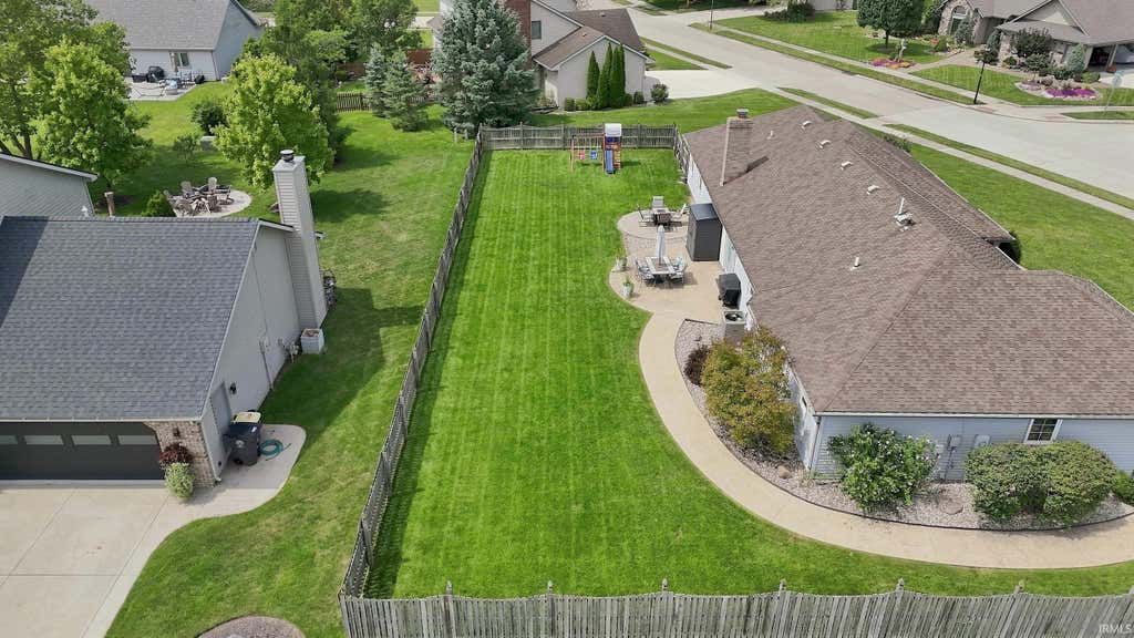 Photo of 1232 Willowind Trail, Fort Wayne, IN 46845 (MLS # 202634417)