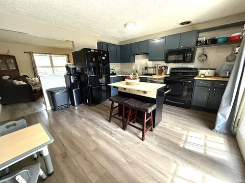 Tiny photo for 510 Beechwood Drive, Monticello, IN 47960 (MLS # 202619563)