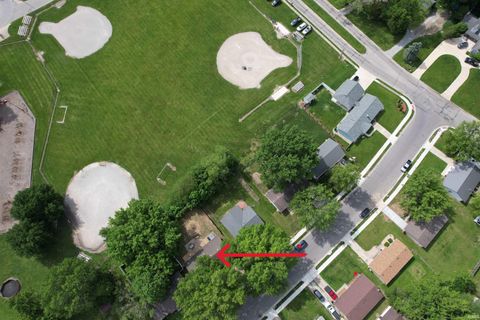 Tiny photo for 510 Beechwood Drive, Monticello, IN 47960 (MLS # 202619563)