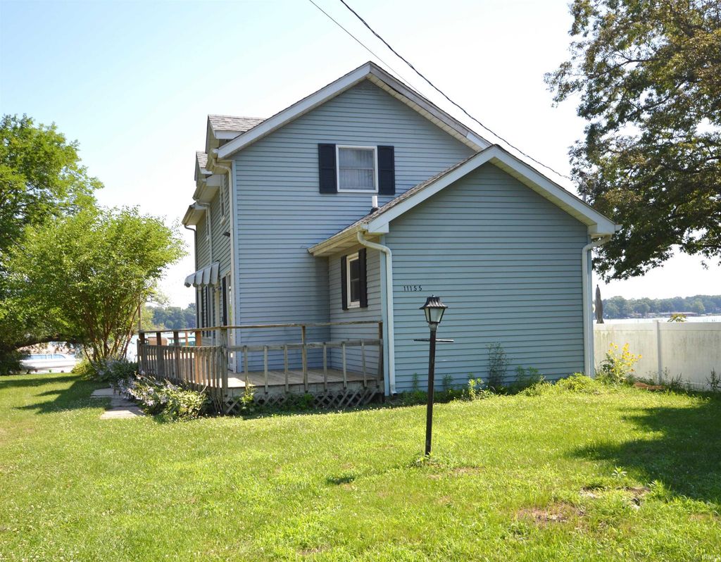 Photo of 11155 E Pottawatomie Trail, Walkerton, IN 46574 (MLS # 202627137)