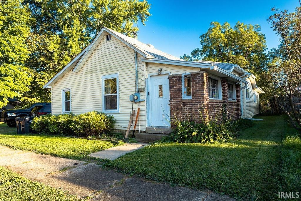 Photo of 215 E Maple Street, Spiceland, IN 47385 (MLS # 202638545)