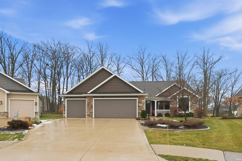 Photo of 11203 Belleharbour Cove, Fort Wayne, IN 46845 (MLS # 202600652)