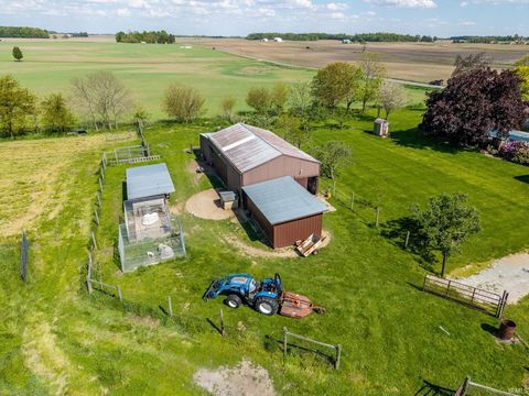 Tiny photo for 514 W 900 S Road, Claypool, IN 46510 (MLS # 202618407)