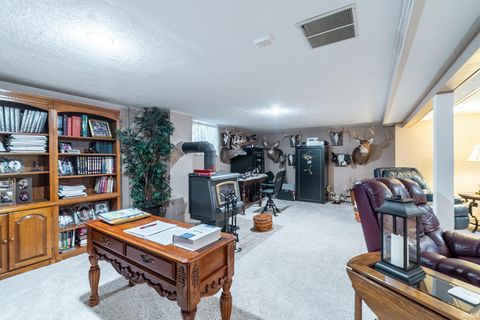 Tiny photo for 514 W 900 S Road, Claypool, IN 46510 (MLS # 202618407)