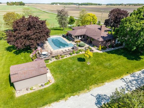 Tiny photo for 514 W 900 S Road, Claypool, IN 46510 (MLS # 202618407)